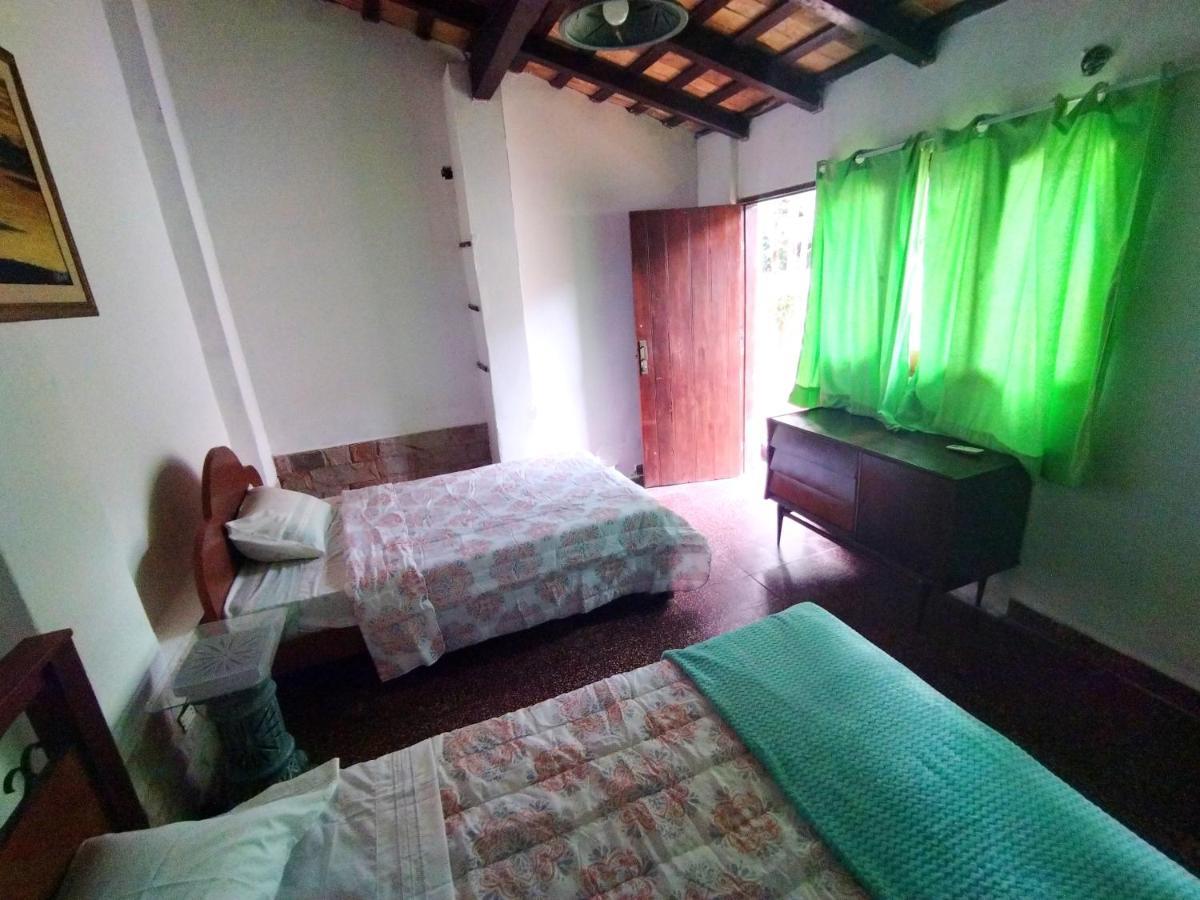Hotel La Aparesida Areguá Exterior photo