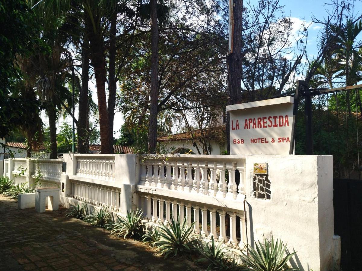 Hotel La Aparesida Areguá Exterior photo