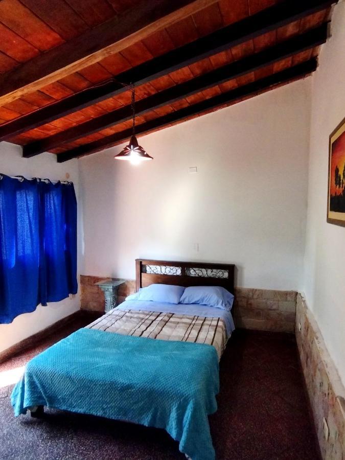Hotel La Aparesida Areguá Exterior photo